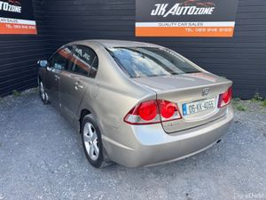 Honda Civic 1.8I SES 4 DOOR 4DR - Image 4