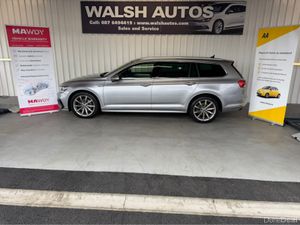 Volkswagen Passat ESTATE R-LINE 2.0 TDI M6F150 5DR - Image 4