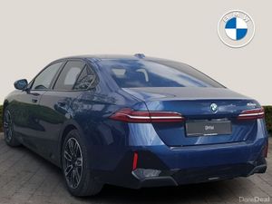 BMW 5-Series 530e M Sport - Image 2