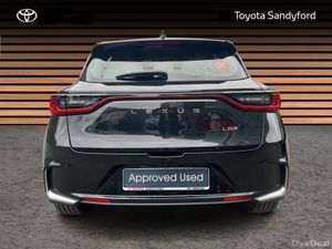 Lexus LBX ELEGANT 1.5 HYBRID AUTOMATIC // CLIMATE - Image 4