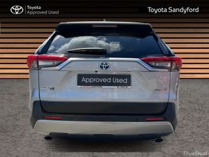 Toyota RAV4 PLATINUM HYBRID // PANORAMIC GLASS OPE - Image 4