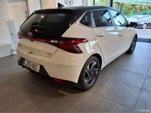 Hyundai i20 DELUXE PLUS 2TONE - NCT Jan 2027 - Tax - Image 2