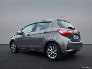 Toyota Yaris 1.0 LUNA 4DR - Image 2