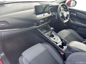 Nissan Qashqai 1.3 PET MILD HYBRID SV PREMIUM - Image 3