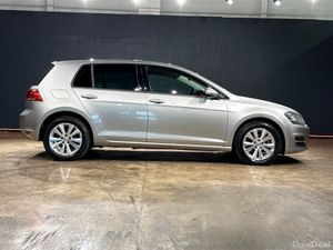 Volkswagen Golf 1.2 AUTOMATIC TSI COMFORT LINE - F - Image 2