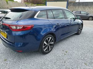 2020 Renault Megane 1.5 dci iconic 115 bhp - Image 4