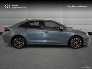Toyota Corolla LUNA SPORT SALOON - Image 3