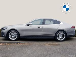 BMW i5 eDrive40 Sport Edition - Image 4