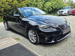 Lexus Is300H S-DESIGN 4DR AUTO 2015 - Image 2