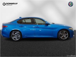 Alfa Romeo Giulia Saloon Veloce - Image 4