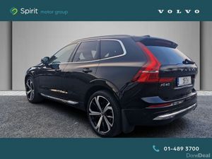 Volvo XC60 T6 Plug In Hybrid, AWD, Ultra (Bright T - Image 3