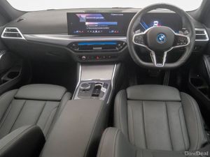 BMW 3-Series 330e M Sport Saloon - Image 4