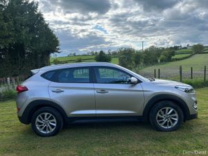 Hyundai Tucson 2015, one owner - Image 3