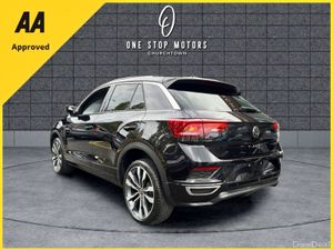 2021 VW T-Roc 2.0TDI R-LINE DSG *9,000KMS HUGE SPE - Image 2
