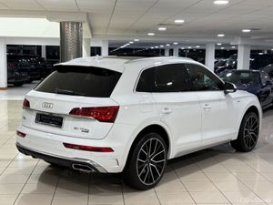 Audi Q5 50 TFSI S-LINE=PAN ROOF//IRISH CAR//212 D - Image 3