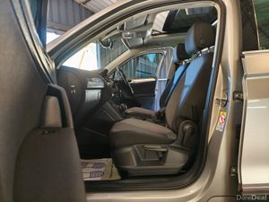 2019 Volkswagen Tiguan 2.0 TDI  Comfortline DSG - Image 3