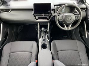 Toyota Corolla Cross G - Image 4