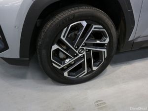 Hyundai Tucson HYBRID EXECUTIVE PLUS 1.6L PETROL A - Image 3