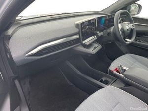 Renault Scenic E-Tech 60kWh 170hp evolution - Image 4