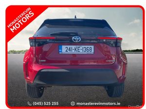 Toyota Yaris CROSS LUNA SPORT 4DR AUTO - Image 4