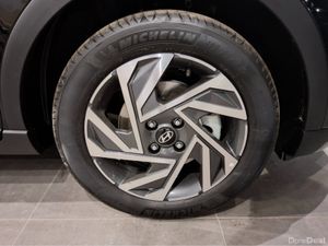 Hyundai Bayon EXECUTIVE AUTOMATIC - Showroom Demo - Image 4