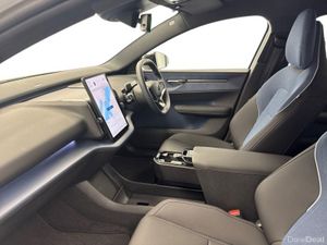 Volvo EX30 PLUS EXT RANGE *4 YR WARRANTY* € - Image 3