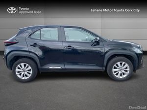Toyota Yaris Cross YARIS CROSS LUNA - Image 3