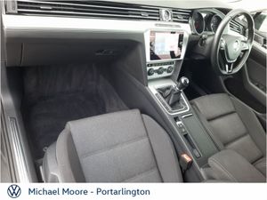 Volkswagen Passat 2.0 TDI 150HP Comfortline - Image 4