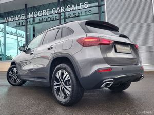 Mercedes-Benz GLA GLA250e PHEV Progressive Line Pl - Image 3
