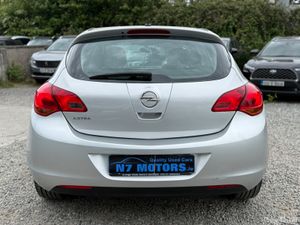 2012 Opel Astra 1.4 SC - Image 4