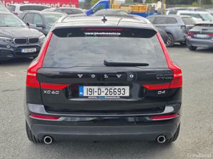Volvo XC60 D4 Momentum 2.0 Diesel Automatic (191) - Image 4