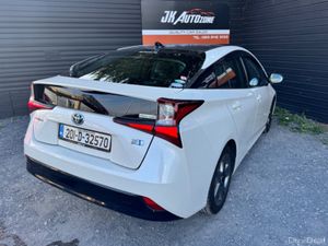Toyota Prius 1.8 HYBRID TOP SPEC - Image 4