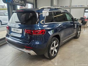 211 MERCEDES BENZ GLB 7 SEATER - Image 3