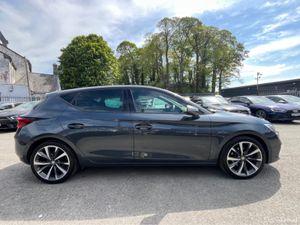 SEAT Leon 2.0 TDI 150HP DSG FR - Image 3
