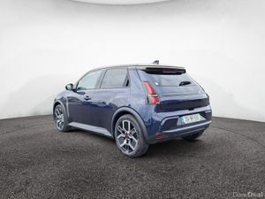 Renault 5 TECHNO 52KWH 150HP - Image 4