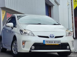 Toyota prius Hybrid - Image 2