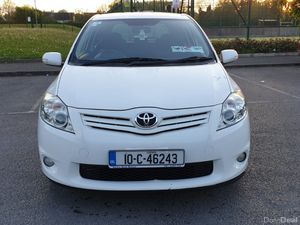 Toyota Auris 2010 1.4 Nct & Tax - Image 2