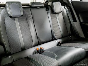 Peugeot 2008 E-GT 54kWh Auto 155HP - Image 4