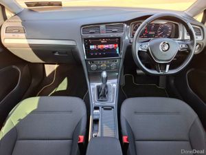 Volkswagen Golf 1.2 PETROL AUTO DIGITAL DASH NEW N - Image 2