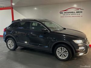 Volkswagen T-Roc DESIGN 1.0 TSI MANUAL 6SPEED FWD - Image 4