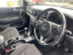 2017 Kia Sportage 2 ISG 114BHP 5DR - Image 4