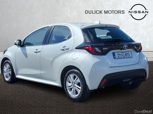 Toyota Yaris 1.0 5Dr Luna - Image 2