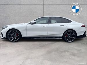 BMW 5-Series 530e M Sport Pro Saloon - Image 4