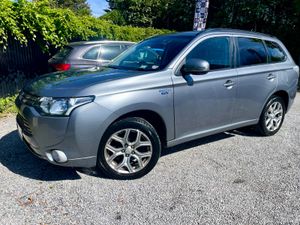 142 Mitsubishi Outlander AWD - Image 3