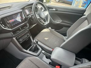 Volkswagen T-Cross R-LINE 1.0TSI 115HP MANUAL - Image 3