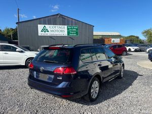 Volkswagen Golf - Image 4
