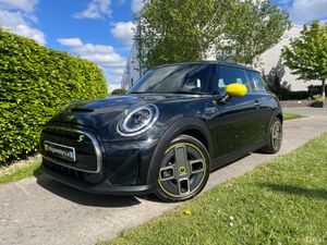 Mini Electric 2022 L2 Sat Nav/Heated Seats/Camera - Image 3