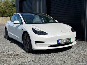 221 Tesla Model 3 Standard Plus - Image 4
