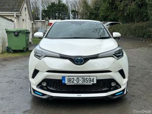 TOYOTA C-HR 2018  PETROL HYBRID  AUTOMATIC 🔥 - Image 2