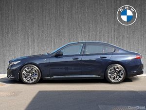 BMW i5 eDrive40 M Sport Saloon - Image 3